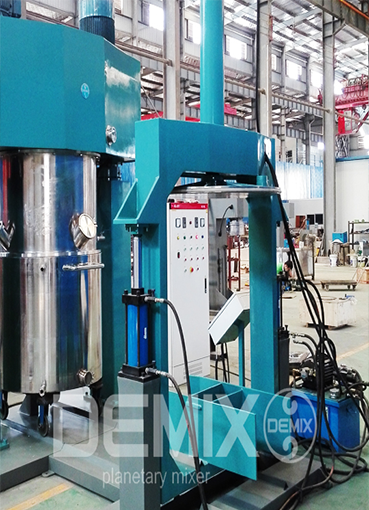 液壓升降擠出系統(按主機配做) 液壓升降擠出系統(按主機配做)